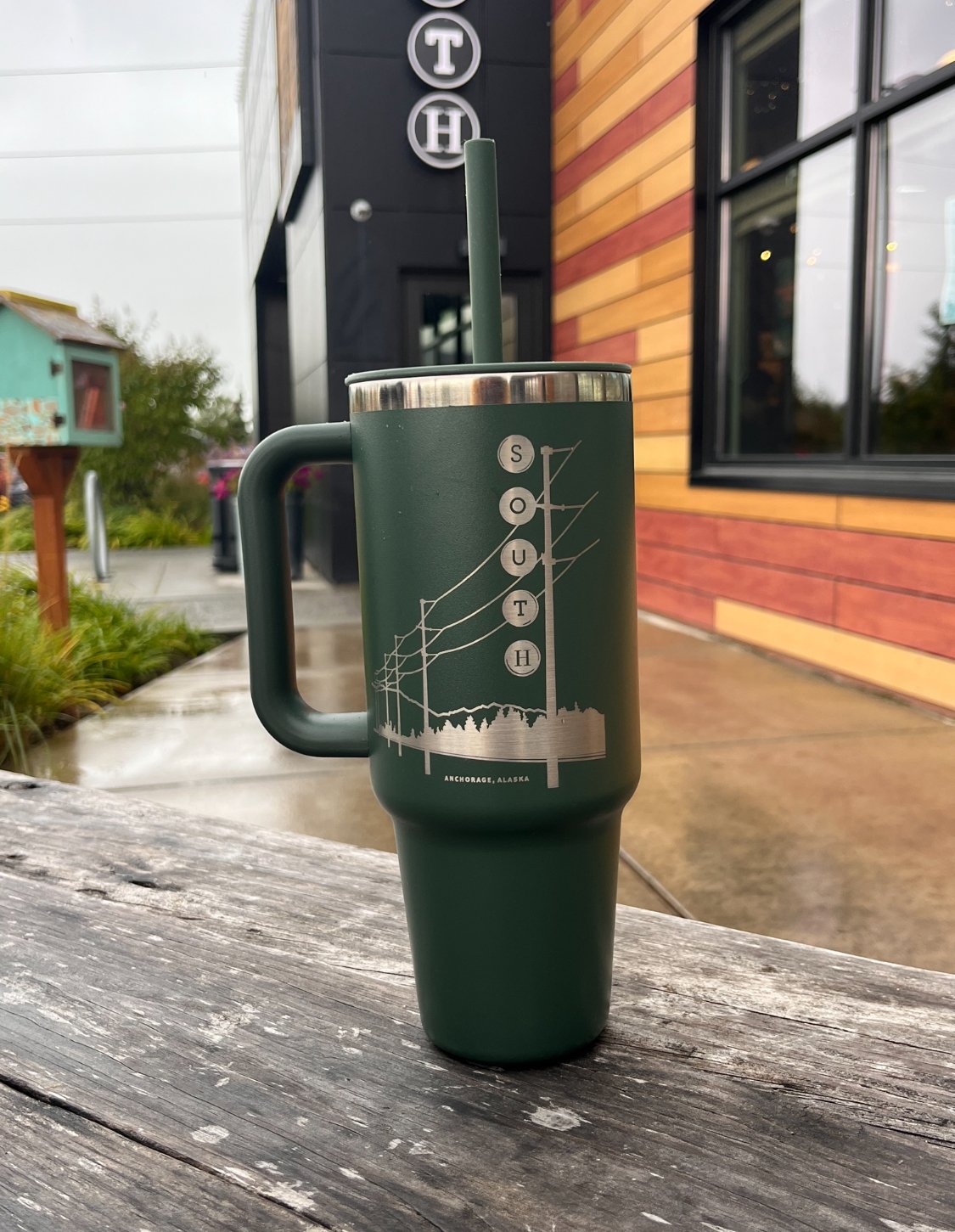 40 oz Fir Green Hydro Flask — South Restaurant + Coffeehouse